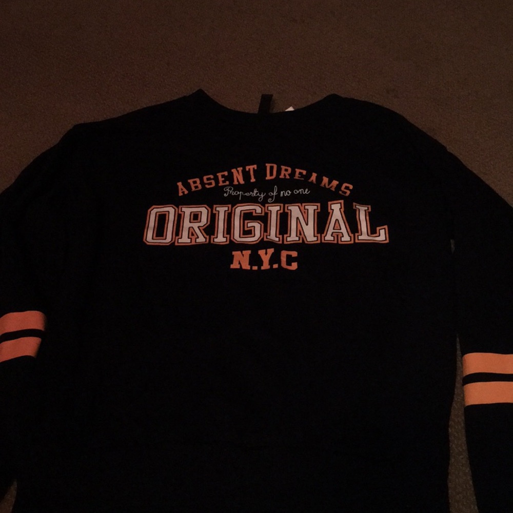 A dark blue random long sleeve!